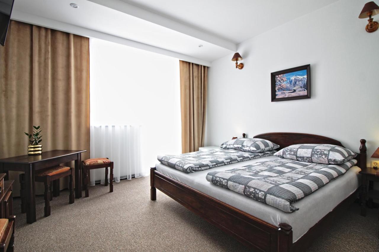 Motel Na Zbojeckiej Skawa Luaran gambar