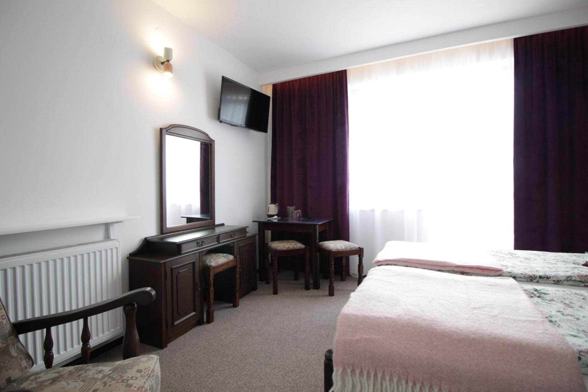 Motel Na Zbojeckiej Skawa Luaran gambar